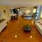 Beachfront Apartment with Balcony, Sea View & Pool View - Cha Am - Hua Hin - Ban Pak Khlong Cha-am