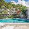 Kailua Bay Resort 4-206 Corner Oceanview Downtown Unit