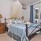 Helios Court Villa