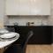Modern Apartment with Balcony Mokotów Business Centre by Noclegi Renters - Varsó