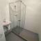 Schöne 2 Zimmer Appartment mit Bad und Küche Self- Check-in - 门兴格拉德巴赫