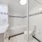 Modern and Cosy Sydney CBD Studio in Central