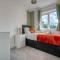 Luxurious Birmingham Home Private Parking WiFi - near to NEC and QEH
