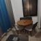 Full size 2 bedrooom 2 bath condo split