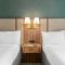 Holiday Inn Manhattan 6th Ave - Chelsea by IHG