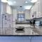 Monkey Business - Is up to date and modern as well as dog friendly - Santa Rosa Beach