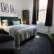 The Woden Boutique Hotel Walsall M6 J9 - 沃尔索尔