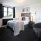 The Woden Boutique Hotel Walsall M6 J9 - 沃尔索尔