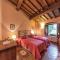 Attractive apartment in typical Tuscan style