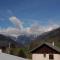 Appartement pour 6 au centre de Lanslevillard, proche des pistes avec balcon et WIFI - FR-1-508-15