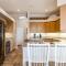 Heated Pool and Spa, Sleeps 6 - Villa Cayman