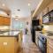 Heated Pool and Spa, Sleeps 6 - Villa Cayman