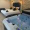 LE CLOS DES LYS - Chambres avec jacuzzi - Nemours - Treuzy-Levelay