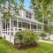 Waterfront Home & Golf Getaway