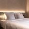 Hotel T