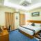 Richmond Hotel & Suites