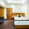 Richmond Hotel & Suites