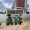 F4 ROOM 4 PRIVATE BATHROOM 4B12B 5 min City Center