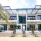 Sunset Gecko - Beachfront Condo Complex In Placencia Village