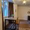 Seaside Flat with Fast WiFi