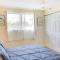 Quaint Hilo Vacation Rental with Community Pool!