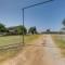 Elgin Retreat at Charming Country Cabin! - Elgin