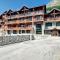 Confortable Studio + Mezzanine avec Balcon au Centre de Val dIsère - 2/4 Personnes - FR-1-518-133