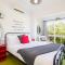 Times Square Terrace - Vibrant Charm in Newys Heart