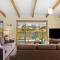 The Azarra Coastal Serenity for Families in Rye
