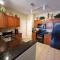 Comfortable Apartment, Close to Disney World - 基西米