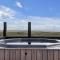 Luxurious 4BR Summerhouse with Hot Tub and Sauna - Selfoss