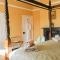 Huntlands Farm Bed & Breakfast