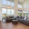 Crescent Lookout Oceanfront with panoramic views