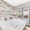 Sea Gem Beach Slp 16 Amenities
