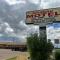 Skis Western Motel