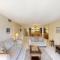 E63 - 2Bd/2B - Directly on Siesta Key Intracoastal
