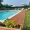 Podere Sassolegno - Luxury Villa with private pool and garden in Umbria