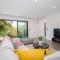 Beach Meets Bush at Expansive Treetop Oasis
