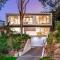 Beach Meets Bush at Expansive Treetop Oasis - 纽卡斯尔
