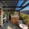 Queenstown Hot Tub Apartment