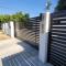 Gated private house with own parking Sherman Oaks