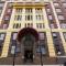The Stylist's House - A Chic Inner City Landmark