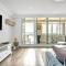Urban Sky Terrace in the Vibrant Heart of Sydney