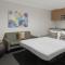 Oaks Perth Hotel