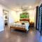 Golden Sands Retreat Beach House