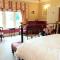 Plas Y Dderwen Bed and Breakfast