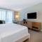 Wyndham Grand Clearwater Beach