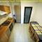 Apartament cu 2 dormitoare decomandat/Utilat acceptam plata cu cardul oferim factura