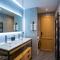 The Neroli Elegant and spacious ideally located