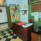Hostel Vasantashram CST Mumbai, Free Wifi with 1940s Retro vibe